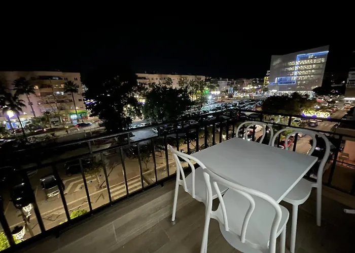 Centrico Junto Al Mar Apartament Estepona